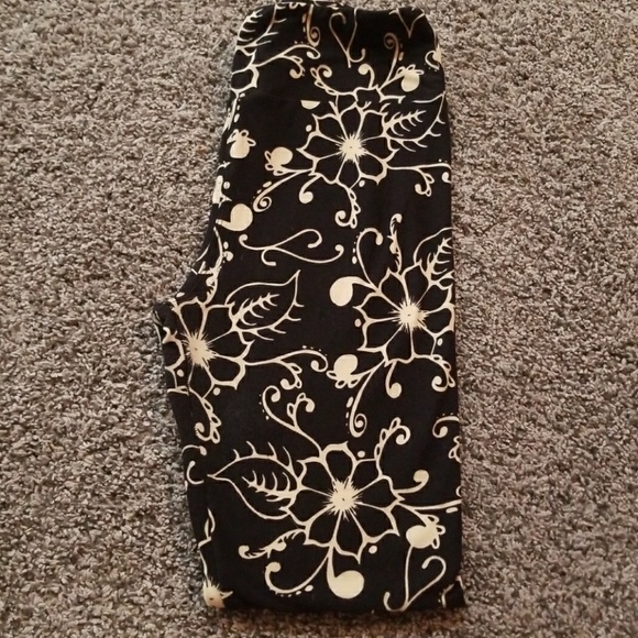 LuLaRoe Pants - Lularoe os leggings